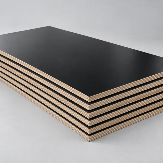 Madeirite plastificado preto 220 x 110 cm 22 mm